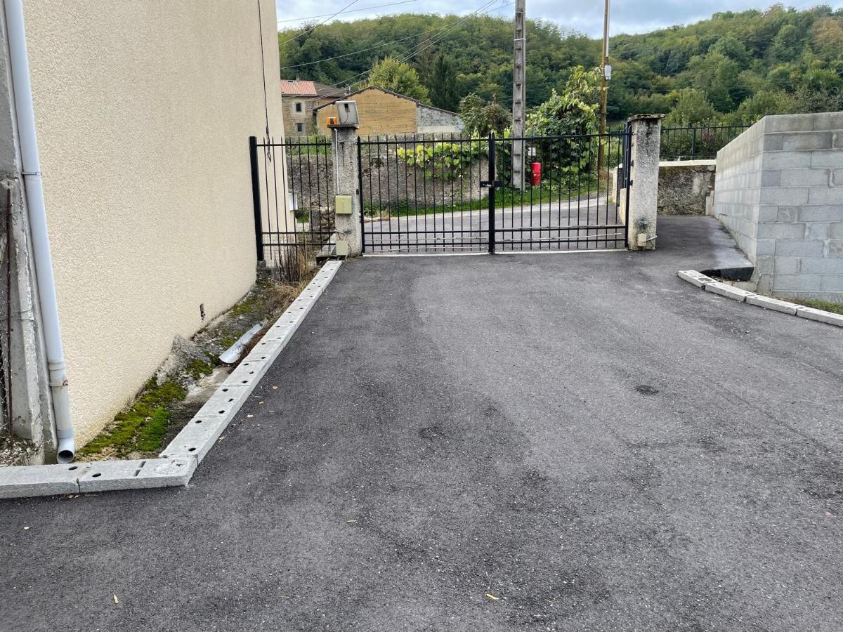 Le Regrimet Avec Parking Gratuit Et Prive Bed & Breakfast Lens-Lestang Екстериор снимка